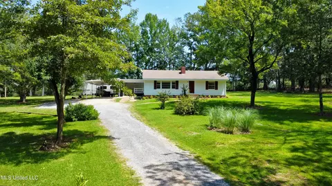 130 Wickstead Dr, Clinton, MS 39056 photo 4