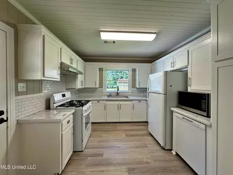 130 Wickstead Dr, Clinton, MS 39056 photo 16