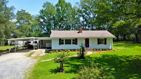 130 Wickstead Dr, Clinton, MS 39056 photo 2