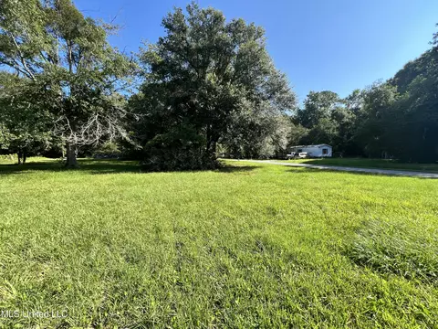 13904 E Tucker Rd, Vancleave, MS 39565 photo 3