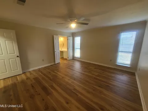Bedroom - 154 Aspen Dr, Madison, MS 39110 photo 4 of 4