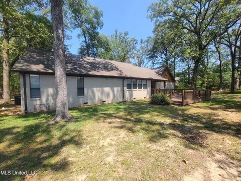 Exterior - 154 Aspen Dr, Madison, MS 39110 photo 18 of 19