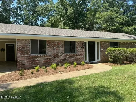 126 Colonial Cir, Jackson, MS 39211 photo 33