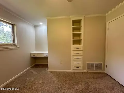 126 Colonial Cir, Jackson, MS 39211 photo 22