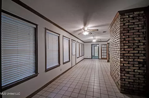 Entry Way - 11360 Midway Rd, Raymond, MS 39154 photo 3 of 3