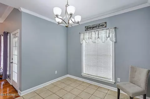 Dining - 429 Grant Fox Dr, Brandon, MS 39047 photo 1 of 3