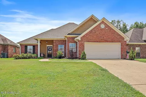 429 Grant Fox Dr, Brandon, MS 39047