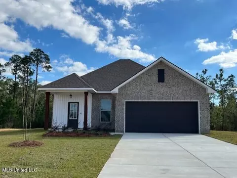 15370 Percy St, Gulfport, MS 39503