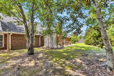 Exterior - 8342 Kahala Dr, Diamondhead, MS 39525 photo 9 of 9