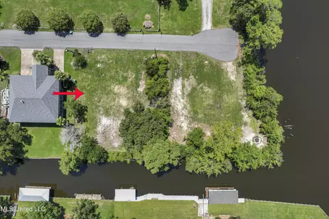 11596 Otto Ave, Gulfport, MS 39503