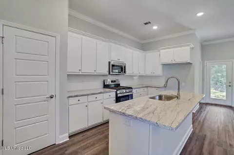 116 Jasmine Cove Dr, Brandon, MS 39042 photo 9