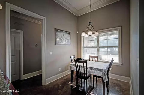 Dining - 224 Stonebridge Blvd, Brandon, MS 39042 photo 1 of 1