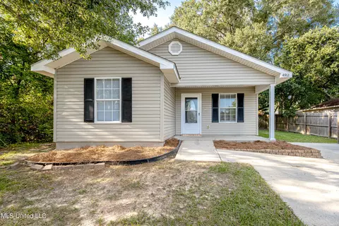 14912 Angela Dr, Gulfport, MS 39503