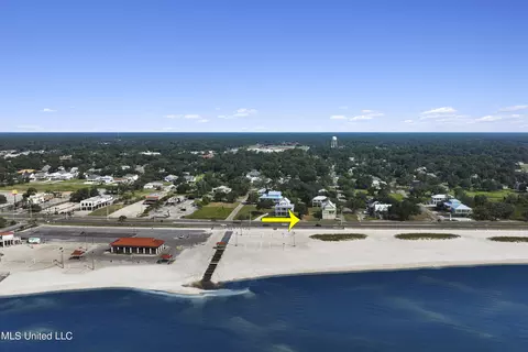 404 E Beach Blvd, Long Beach, MS 39560 photo 12