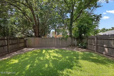 2313 River Oaks Blvd # B, Jackson, MS 39211 photo 18