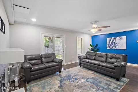 2313 River Oaks Blvd # B, Jackson, MS 39211 photo 6