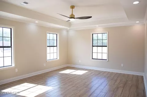 Living - 13800 Pine Ave, Vancleave, MS 39565 photo 3 of 3