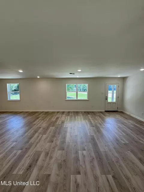 6982 Holly Springs Rd, Hernando, MS 38632 photo 14