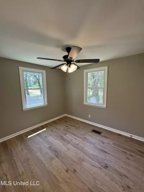6980 Holly Springs Rd, Hernando, MS 38632 photo 15