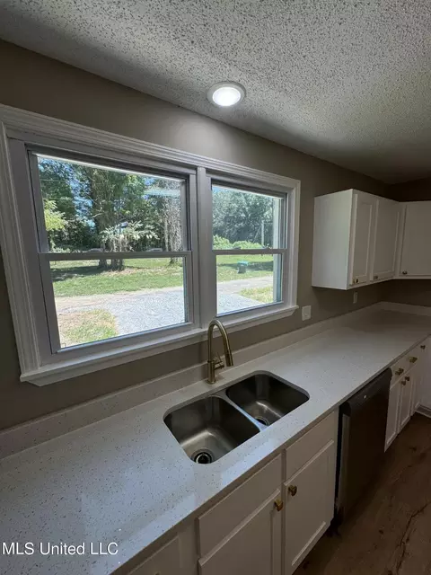 6980 Holly Springs Rd, Hernando, MS 38632 photo 13
