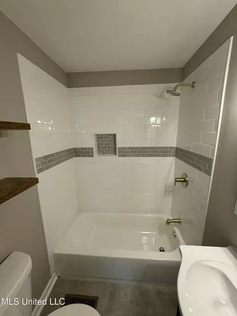 6980 Holly Springs Rd, Hernando, MS 38632 photo 19