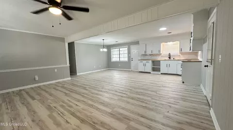 247 Champion Hill Dr, Jackson, MS 39212 photo 6