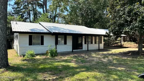 247 Champion Hill Dr, Jackson, MS 39212