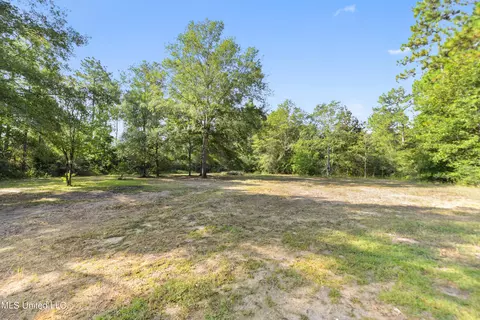 17235 Saucier Lizana Rd, Saucier, MS 39574 photo 16