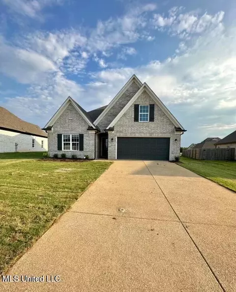 8757 Stroud Dr, Southaven, MS 38672