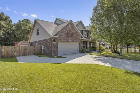 14558 S Bruce Cv, Biloxi, MS 39532