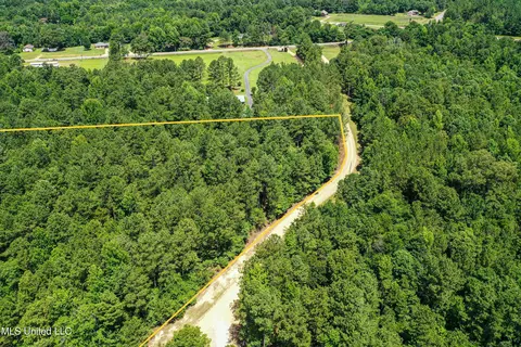 Grubb Springs Rd, Aberdeen, MS 39730