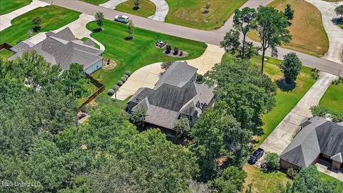 View/Area - 104 Saddlebrook Cv #104, Madison, MS 39110 photo 4 of 9