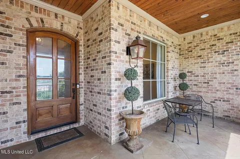 Exterior - 104 Saddlebrook Cv #104, Madison, MS 39110 photo 5 of 16