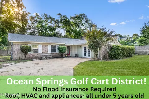 306 Jamaica Dr, Ocean Springs, MS 39564