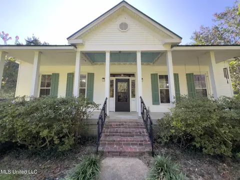 191 N Red Banks Rd, Red Banks, MS 38661