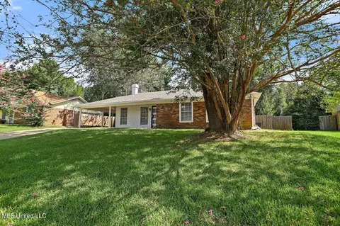 2358 Princess Pine Dr, Jackson, MS 39212