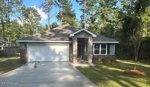 44 Vermont Dr, Petal, MS 39465