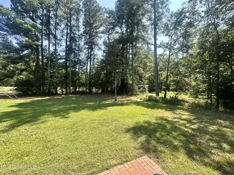 Exterior - 282 Highway 332, Grenada, MS 38901 photo 3 of 5