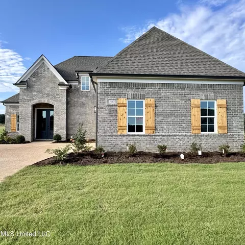 7642 Crosswinds Blvd, Hernando, MS 38632