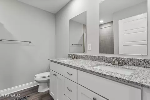 Bath - 43 Mojave Ln, Picayune, MS 39466 photo 2 of 5