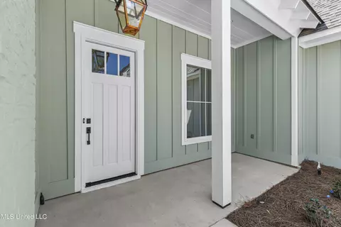 Exterior - 128 Herons Bay Cir, Madison, MS 39110 photo 4 of 10