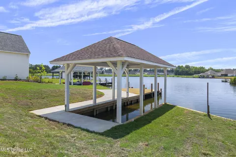 Exterior - 128 Herons Bay Cir, Madison, MS 39110 photo 7 of 10