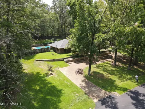 Exterior - 714 Laney Dr, Clinton, MS 39056 photo 16 of 16
