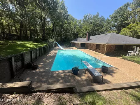 Exterior - 714 Laney Dr, Clinton, MS 39056 photo 7 of 16