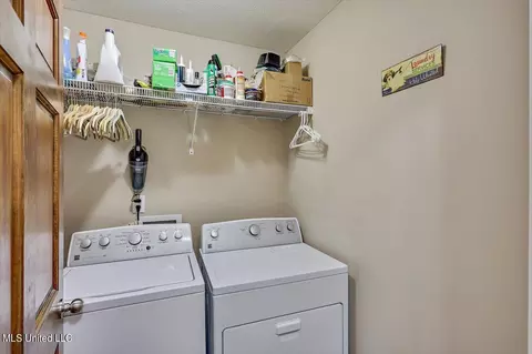 200 Barrington Cv, Florence, MS 39073 photo 14