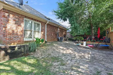 Exterior - 109 Autumn Hill Dr, Jackson, MS 39211 photo 13 of 15
