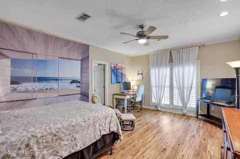 Bedroom - 109 Autumn Hill Dr, Jackson, MS 39211 photo 3 of 5