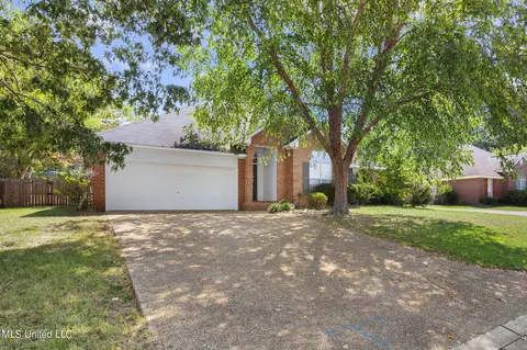 854 Windward Dr, Richland, MS 39218
