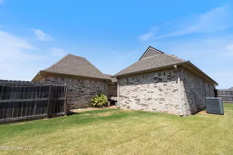 4731 E Dublin, Olive Branch, MS 38654 photo 19