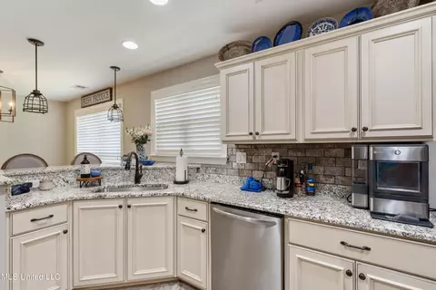 4731 E Dublin, Olive Branch, MS 38654 photo 6